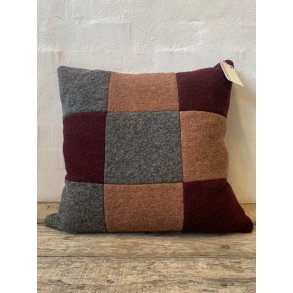 Uldpude, bordeaux, gr og rosa