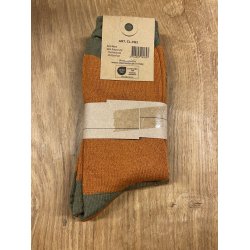 Stribede sokker i uldmix.