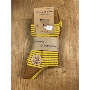 Stribede sokker i uldmix.